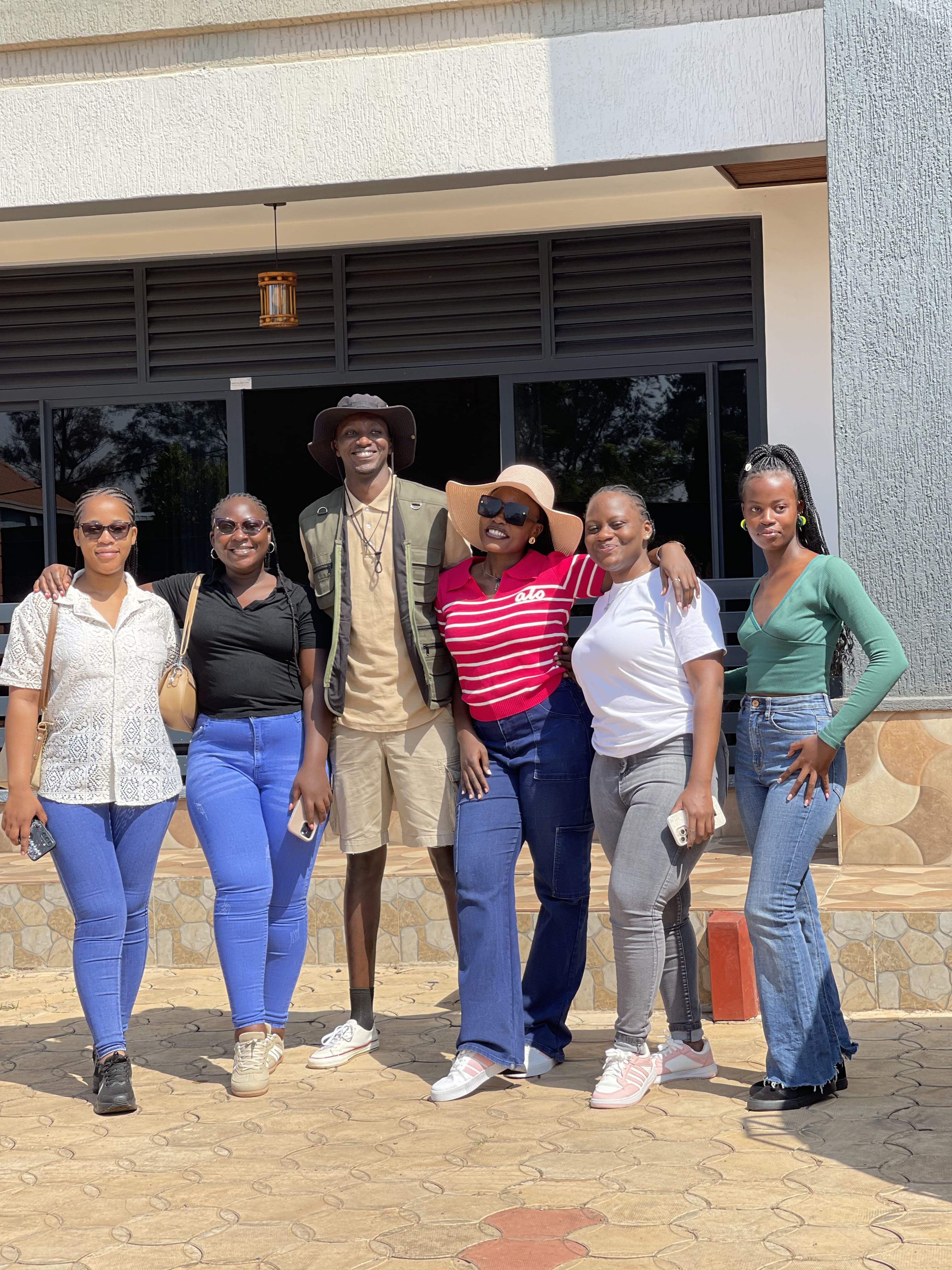 Pearl Link Safaris gallery image